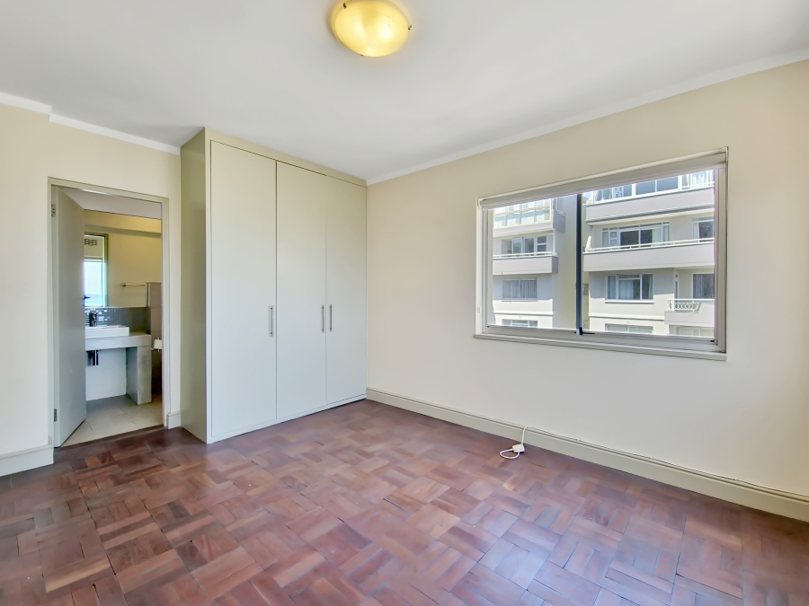 2 Bedroom Property for Sale in Sea Point Western Cape